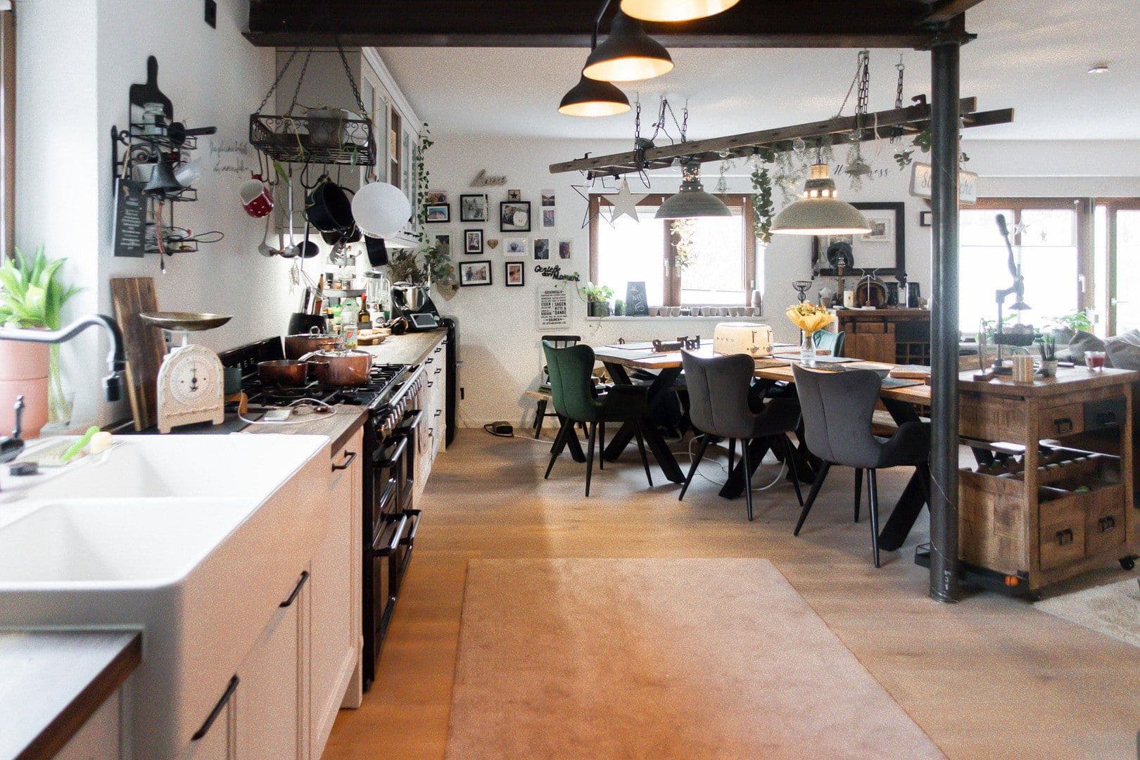 Predaj domu 250 m², pozemek 689 m², Heddesbach, Bádensko-Wurttembersko Predaj domu 250 m², pozemek 689 m², Heddesbach, Bádensko-Wurttembersko