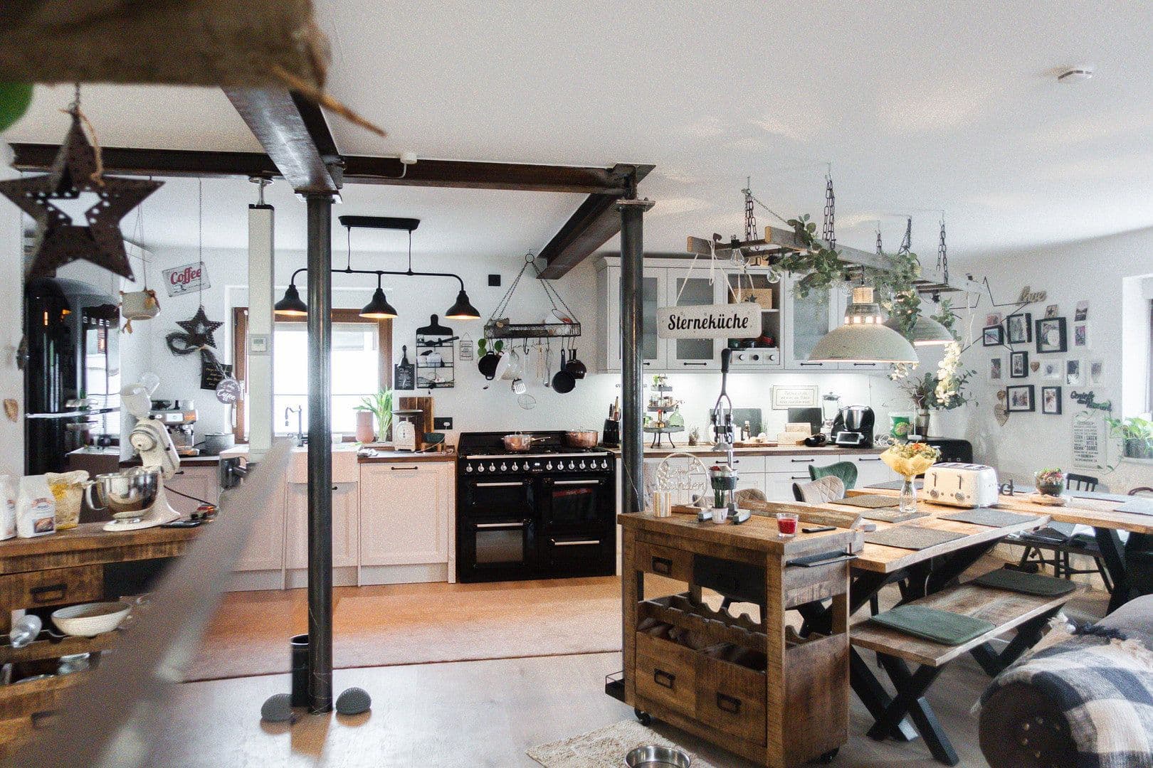 Predaj domu 250 m², pozemek 689 m², Heddesbach, Bádensko-Wurttembersko Predaj domu 250 m², pozemek 689 m², Heddesbach, Bádensko-Wurttembersko