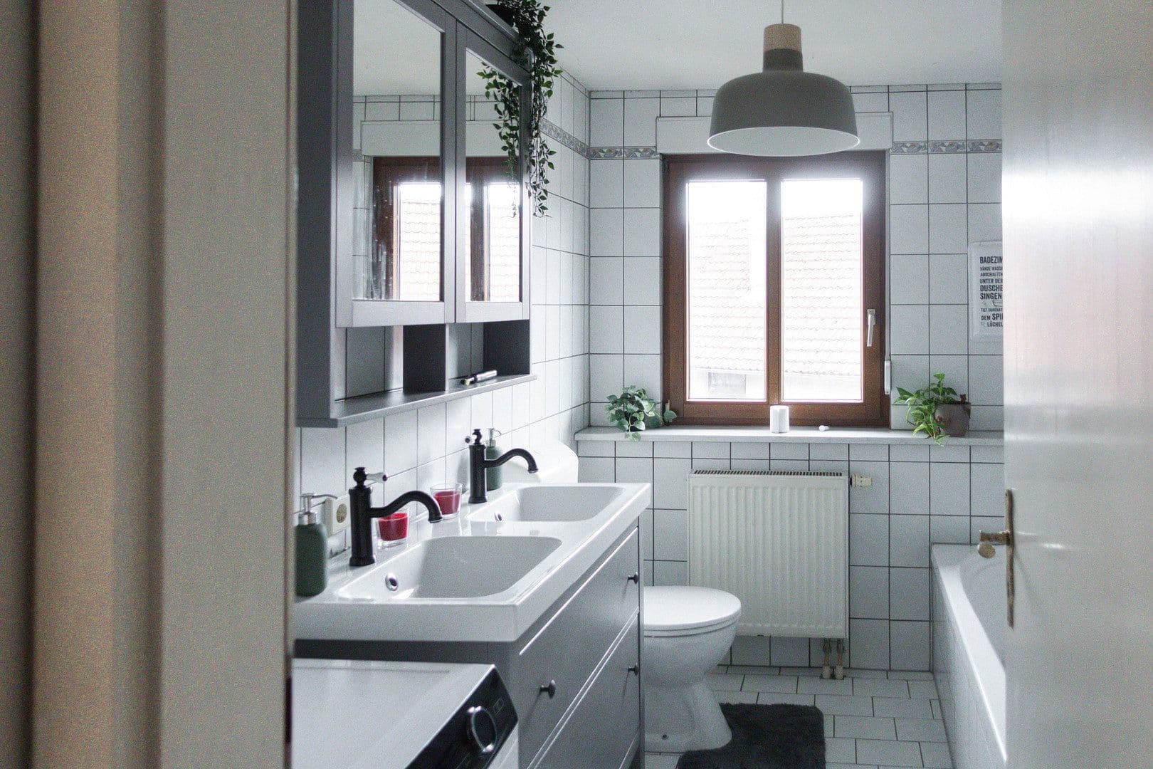 Predaj domu 250 m², pozemek 689 m², Heddesbach, Bádensko-Wurttembersko Predaj domu 250 m², pozemek 689 m², Heddesbach, Bádensko-Wurttembersko