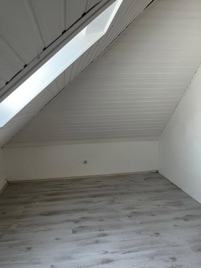 Prenájom domu 58 m², pozemek 68 m², Uhlandstr.5, Herdecke, Severné Porýnie - Westfálsko Prenájom domu 58 m², pozemek 68 m², Uhlandstr.5, Herdecke, Severné Porýnie - Westfálsko