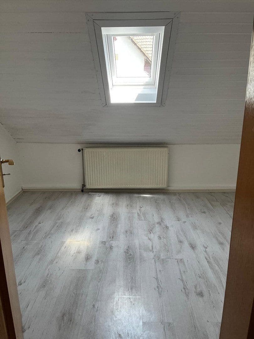 Prenájom domu 58 m², pozemek 68 m², Uhlandstr.5, Herdecke, Severné Porýnie - Westfálsko Prenájom domu 58 m², pozemek 68 m², Uhlandstr.5, Herdecke, Severné Porýnie - Westfálsko