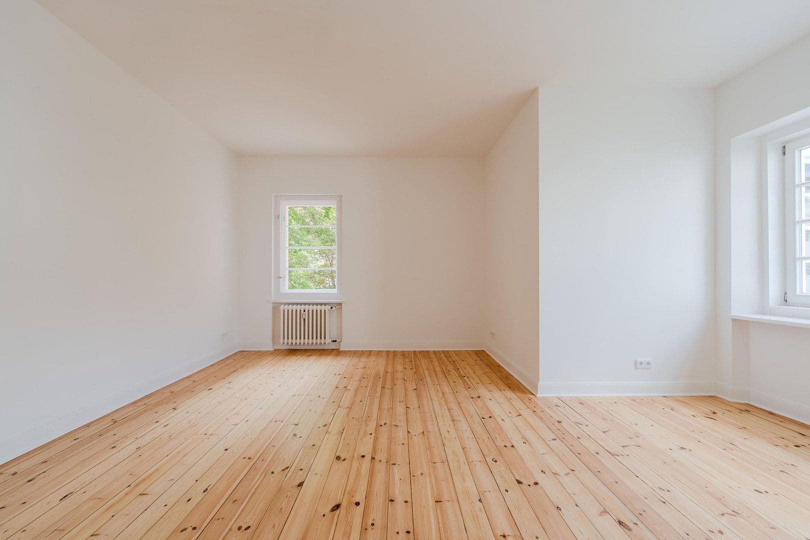 Predaj bytu 4-izbový 148 m², Düsseldorfer Str. 34, Berlin, Berlín Predaj bytu 4-izbový 148 m², Düsseldorfer Str. 34, Berlin, Berlín