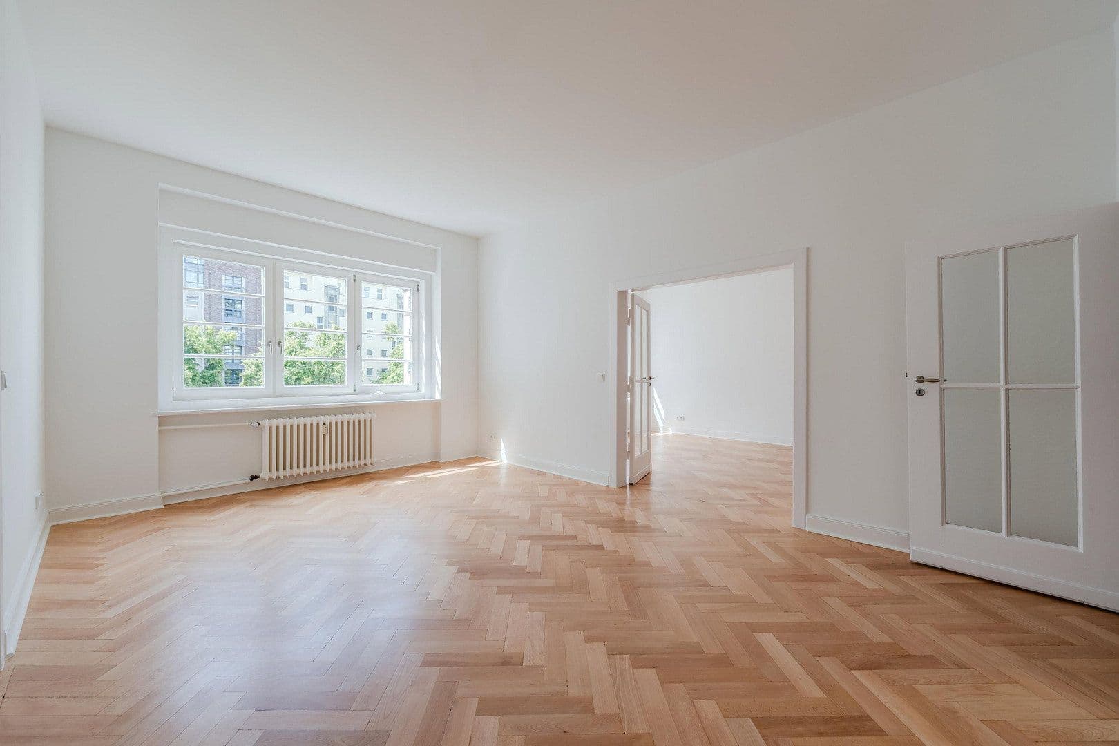 Predaj bytu 4-izbový 148 m², Düsseldorfer Str. 34, Berlin, Berlín Predaj bytu 4-izbový 148 m², Düsseldorfer Str. 34, Berlin, Berlín