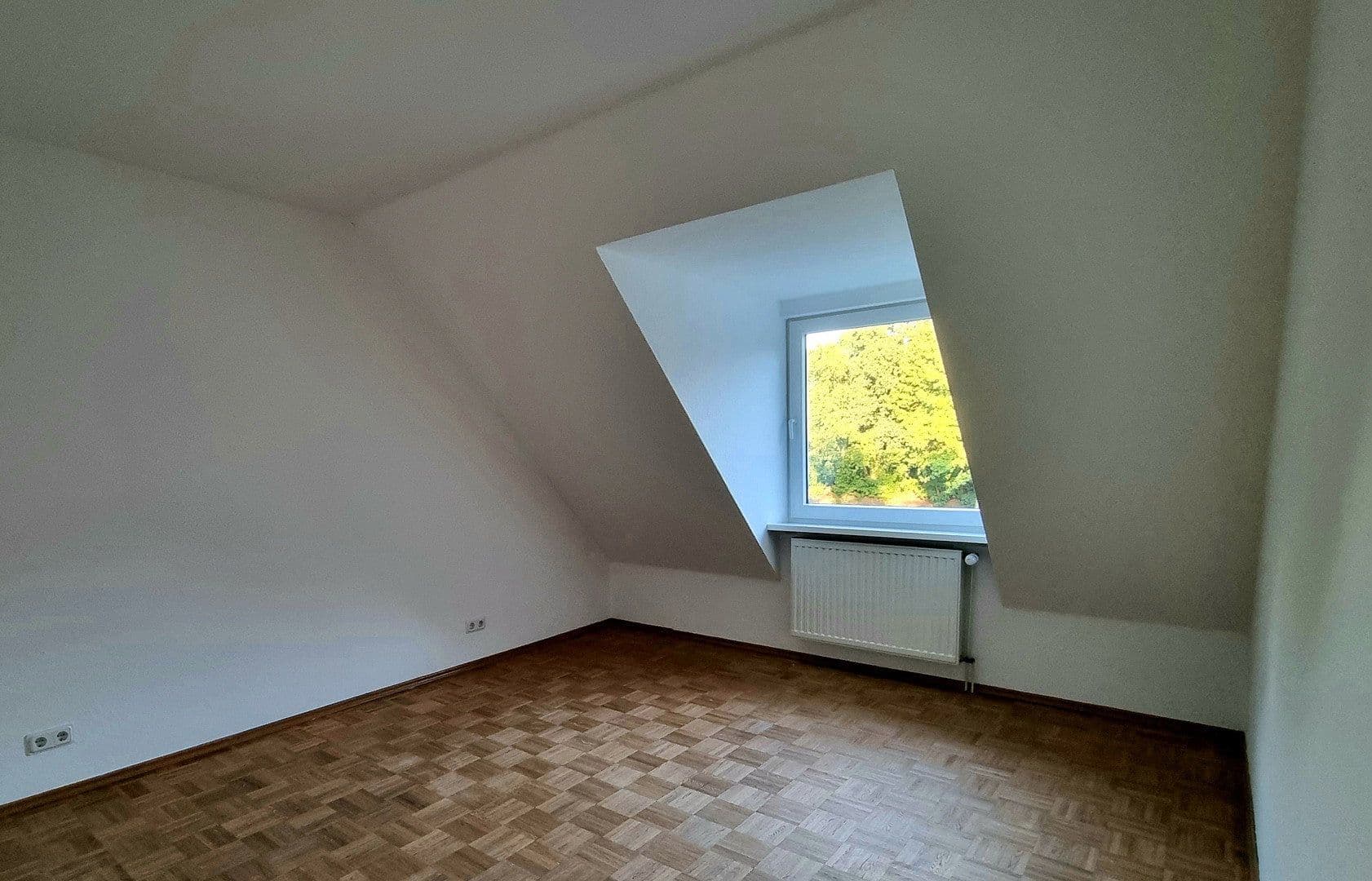 Prenájom bytu 4-izbový 94 m², Buchholz in der Nordheide, Dolné Sasko Prenájom bytu 4-izbový 94 m², Buchholz in der Nordheide, Dolné Sasko