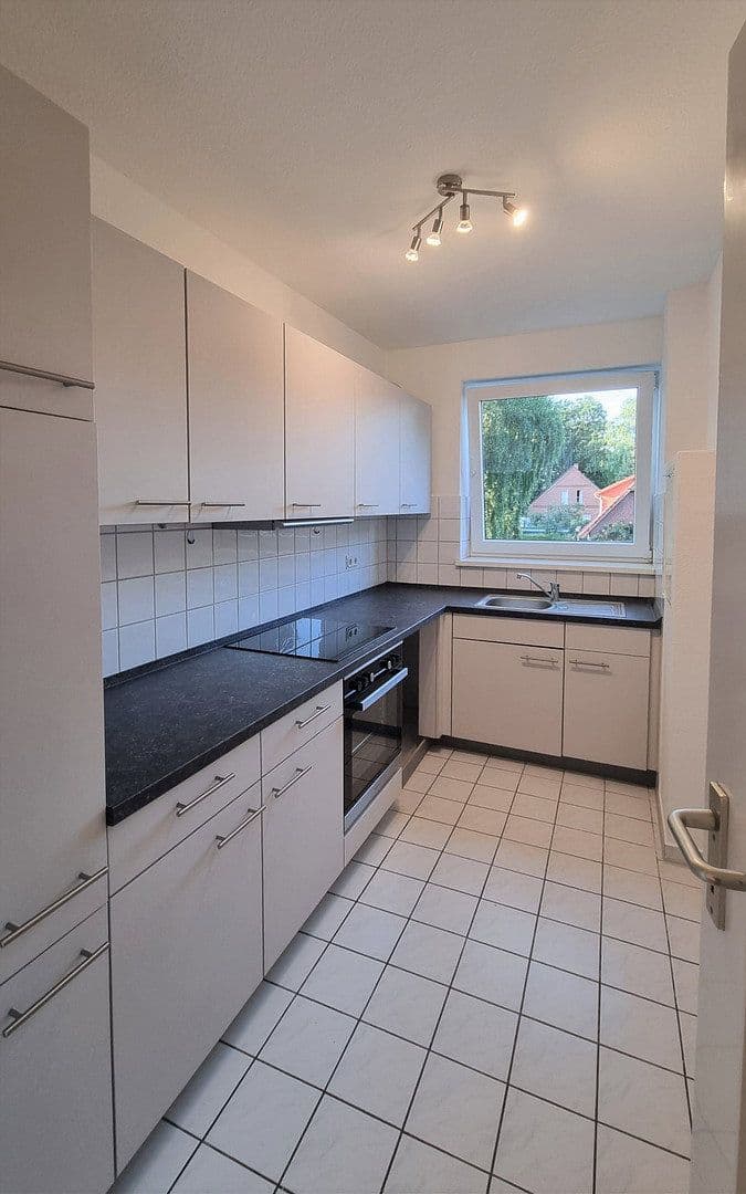 Prenájom bytu 4-izbový 94 m², Buchholz in der Nordheide, Dolné Sasko Prenájom bytu 4-izbový 94 m², Buchholz in der Nordheide, Dolné Sasko