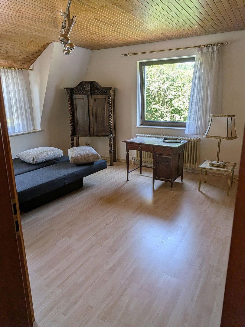 Predaj domu 162 m², pozemek 461 m², Wiesbaden, Hesensko Predaj domu 162 m², pozemek 461 m², Wiesbaden, Hesensko