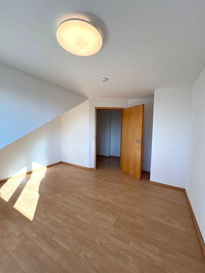 Prenájom bytu 4-izbový 113 m², Friedrich List str 26, Unna, Severné Porýnie - Westfálsko Prenájom bytu 4-izbový 113 m², Friedrich List str 26, Unna, Severné Porýnie - Westfálsko