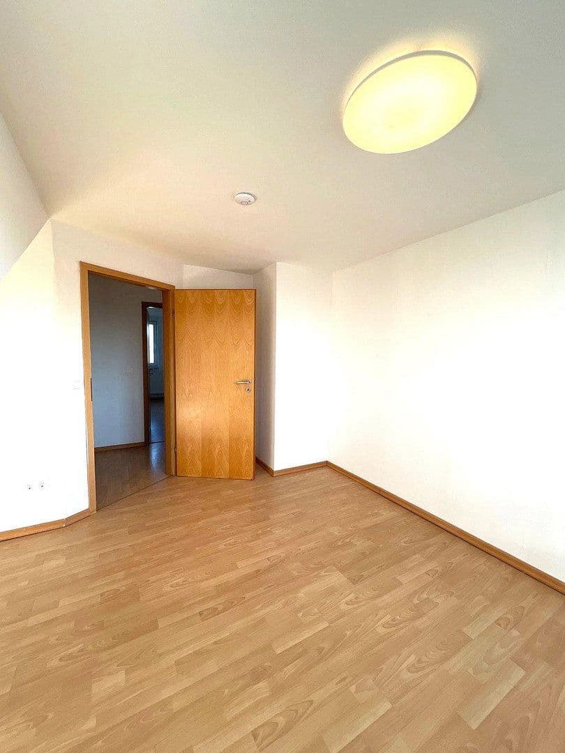 Prenájom bytu 4-izbový 113 m², Friedrich List str 26, Unna, Severné Porýnie - Westfálsko Prenájom bytu 4-izbový 113 m², Friedrich List str 26, Unna, Severné Porýnie - Westfálsko