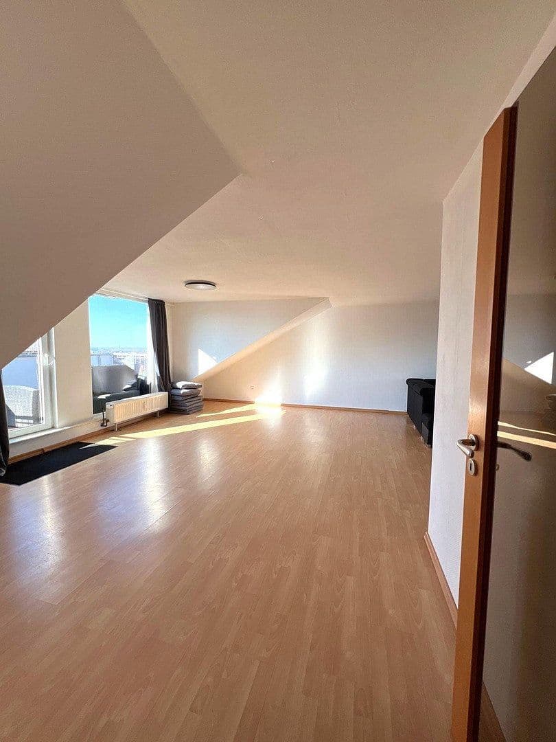 Prenájom bytu 4-izbový 113 m², Friedrich List str 26, Unna, Severné Porýnie - Westfálsko Prenájom bytu 4-izbový 113 m², Friedrich List str 26, Unna, Severné Porýnie - Westfálsko