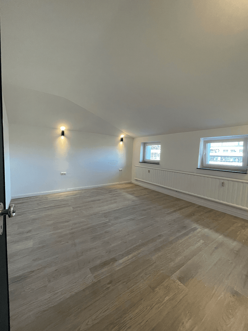 Prenájom bytu 3-izbový 110 m², Oberaltenallee 18, Hamburg, Hamburg Prenájom bytu 3-izbový 110 m², Oberaltenallee 18, Hamburg, Hamburg