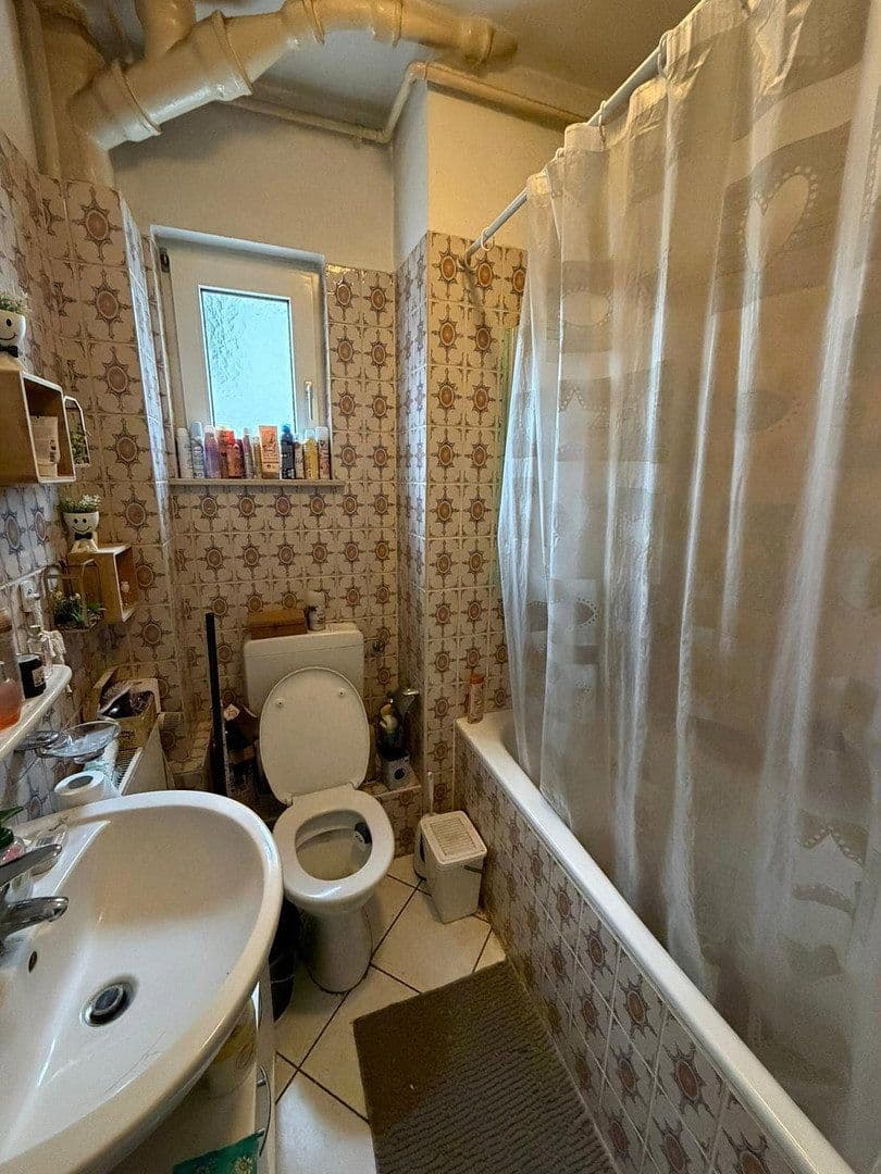 Prenájom bytu 2-izbový 45 m², Hanau, Hesensko Prenájom bytu 2-izbový 45 m², Hanau, Hesensko
