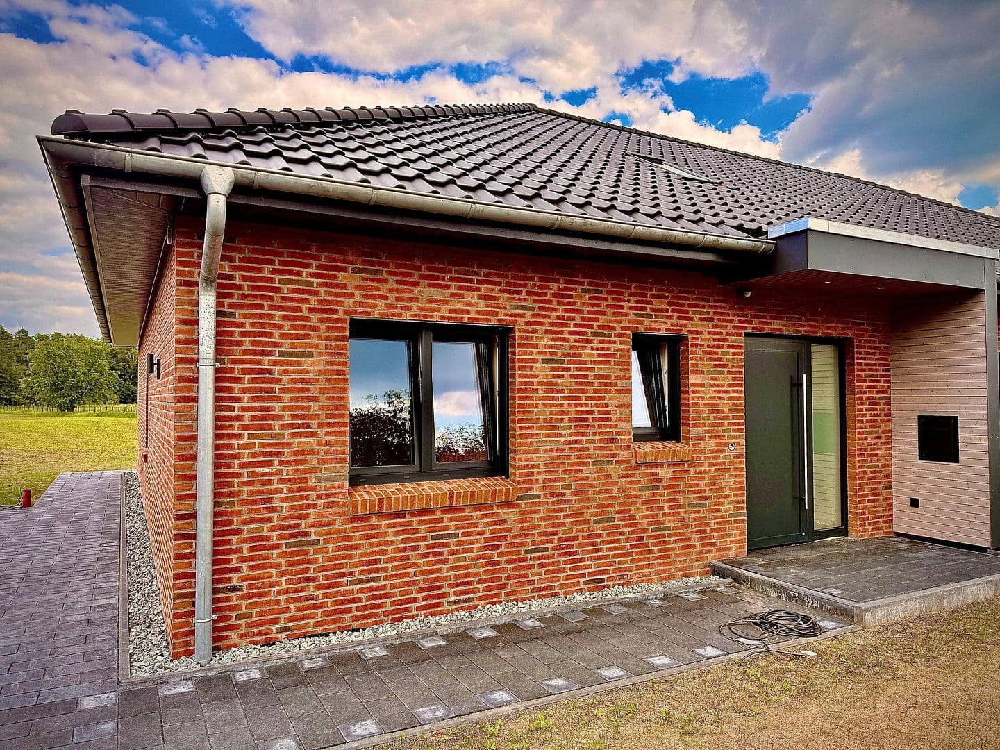 Predaj domu 120 m², pozemek 400 m², Steinförderstraße 45, Wietze, Dolné Sasko Predaj domu 120 m², pozemek 400 m², Steinförderstraße 45, Wietze, Dolné Sasko