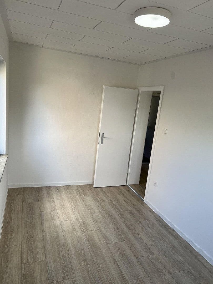 Predaj bytu 3-izbový 68 m², Hirschberger Str. 6, Wolfsburg, Dolné Sasko Predaj bytu 3-izbový 68 m², Hirschberger Str. 6, Wolfsburg, Dolné Sasko