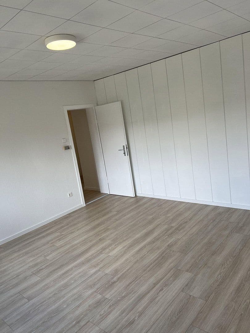Predaj bytu 3-izbový 68 m², Hirschberger Str. 6, Wolfsburg, Dolné Sasko Predaj bytu 3-izbový 68 m², Hirschberger Str. 6, Wolfsburg, Dolné Sasko