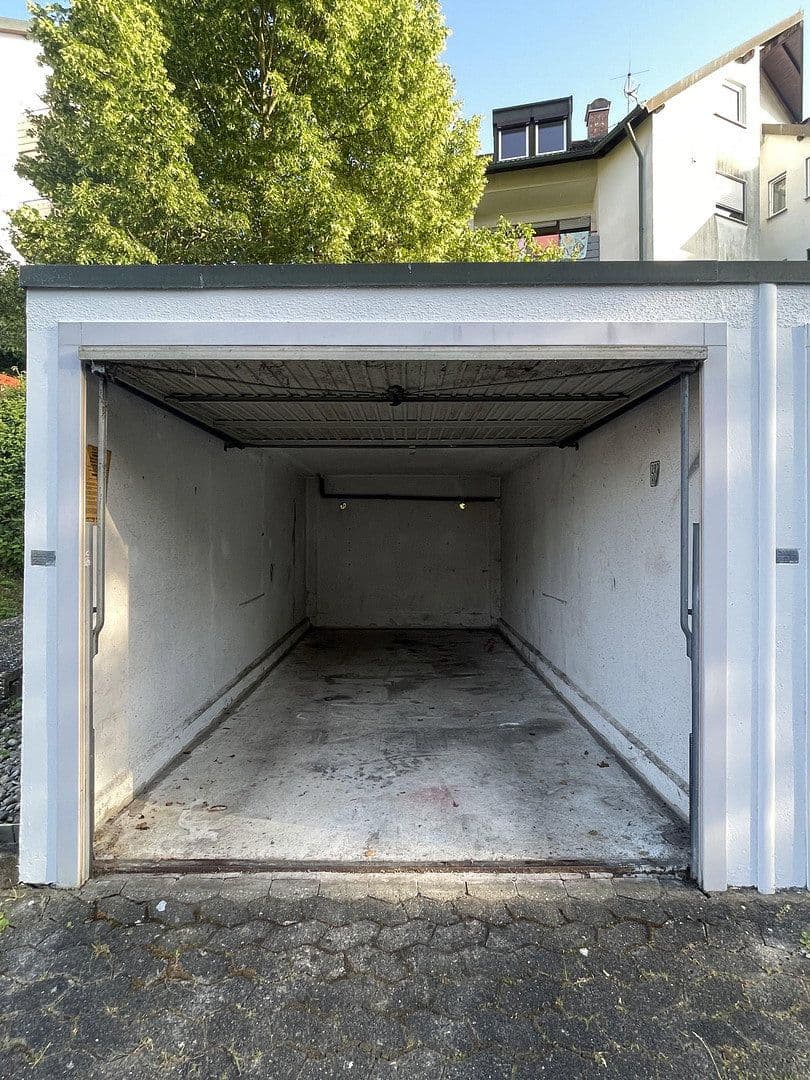Prenájom bytu 3-izbový 81 m², Hochtalstr. 23, Lauda-Königshofen, Bádensko-Wurttembersko Prenájom bytu 3-izbový 81 m², Hochtalstr. 23, Lauda-Königshofen, Bádensko-Wurttembersko