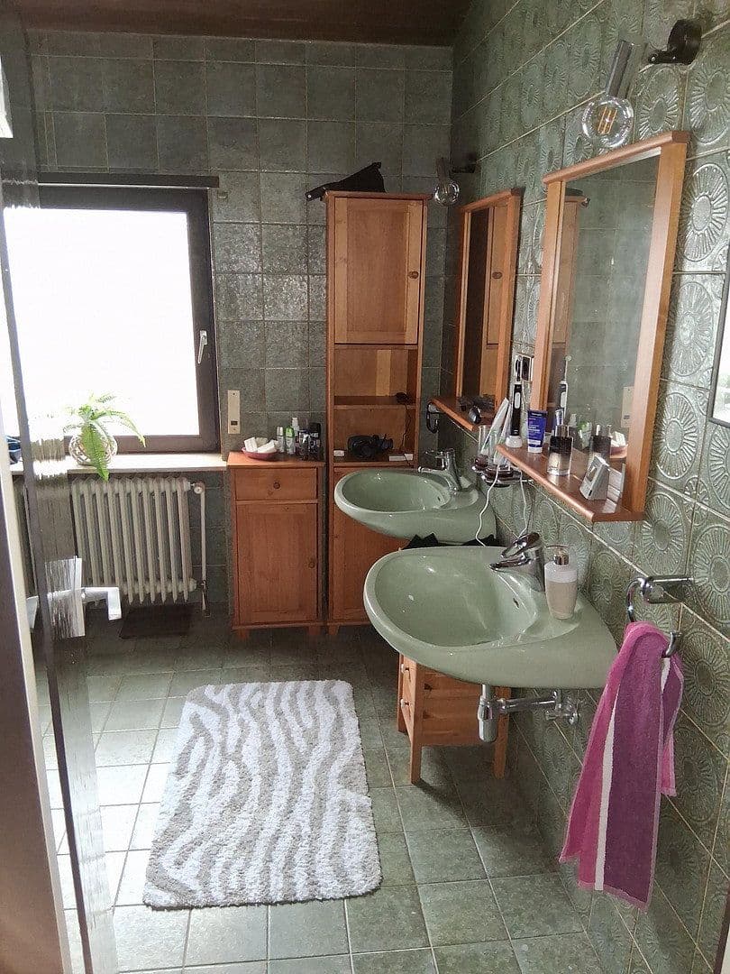 Predaj domu 300 m², pozemek 1.300 m², Mandelbachtal, Sársko Predaj domu 300 m², pozemek 1.300 m², Mandelbachtal, Sársko