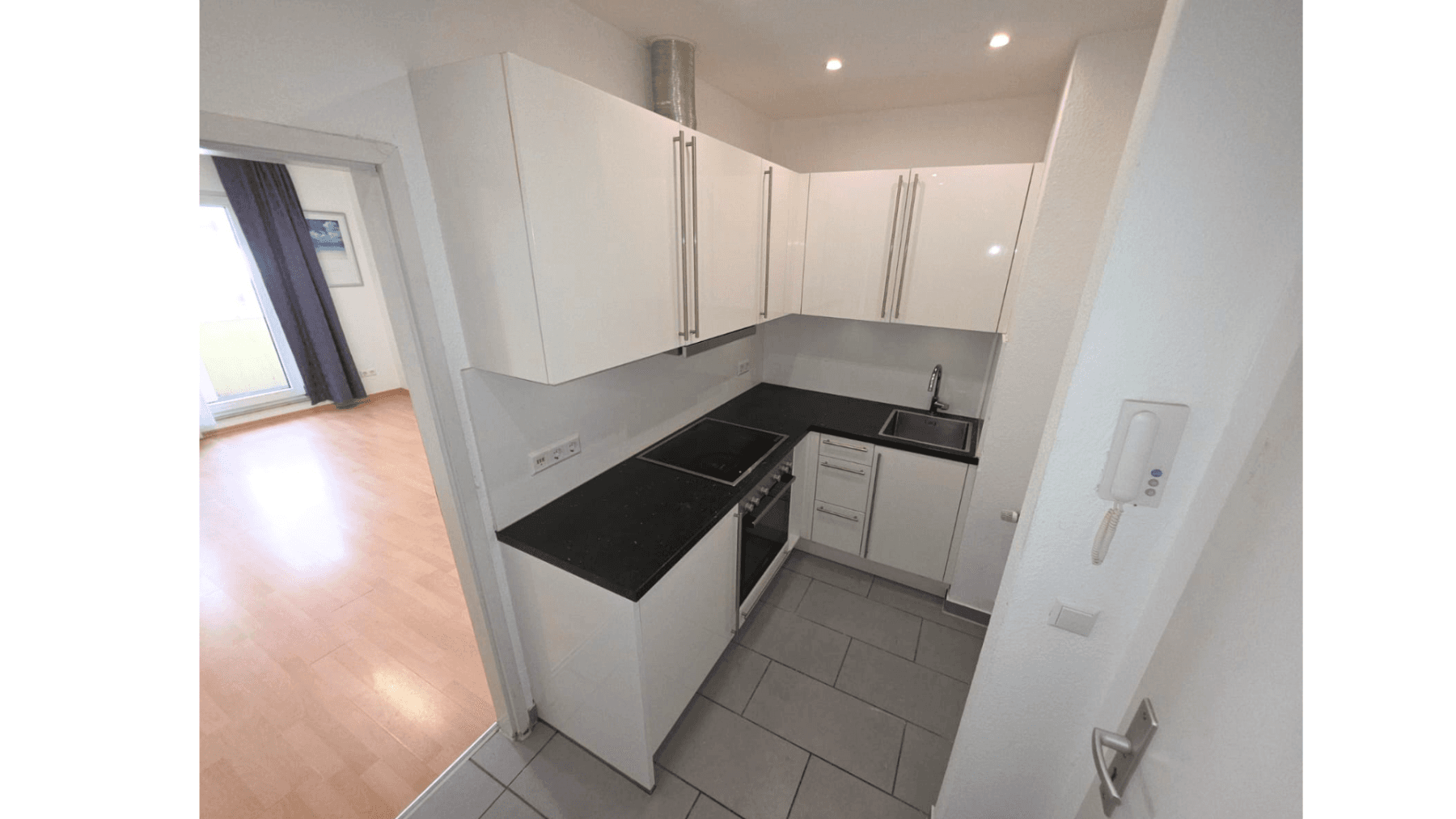 Predaj bytu 2-izbový 43 m², Lessingstr. 64, Karlsruhe, Bádensko-Wurttembersko Predaj bytu 2-izbový 43 m², Lessingstr. 64, Karlsruhe, Bádensko-Wurttembersko
