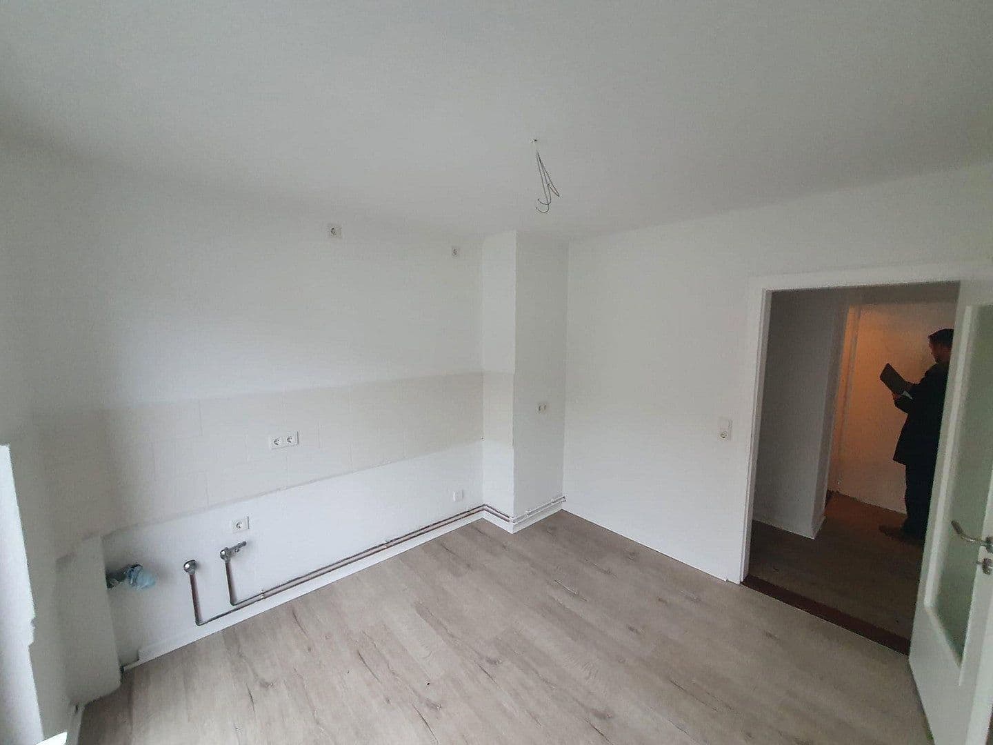 Prenájom bytu 3-izbový 71 m², Lübecker Str. 32, Bremen, Brémy Prenájom bytu 3-izbový 71 m², Lübecker Str. 32, Bremen, Brémy