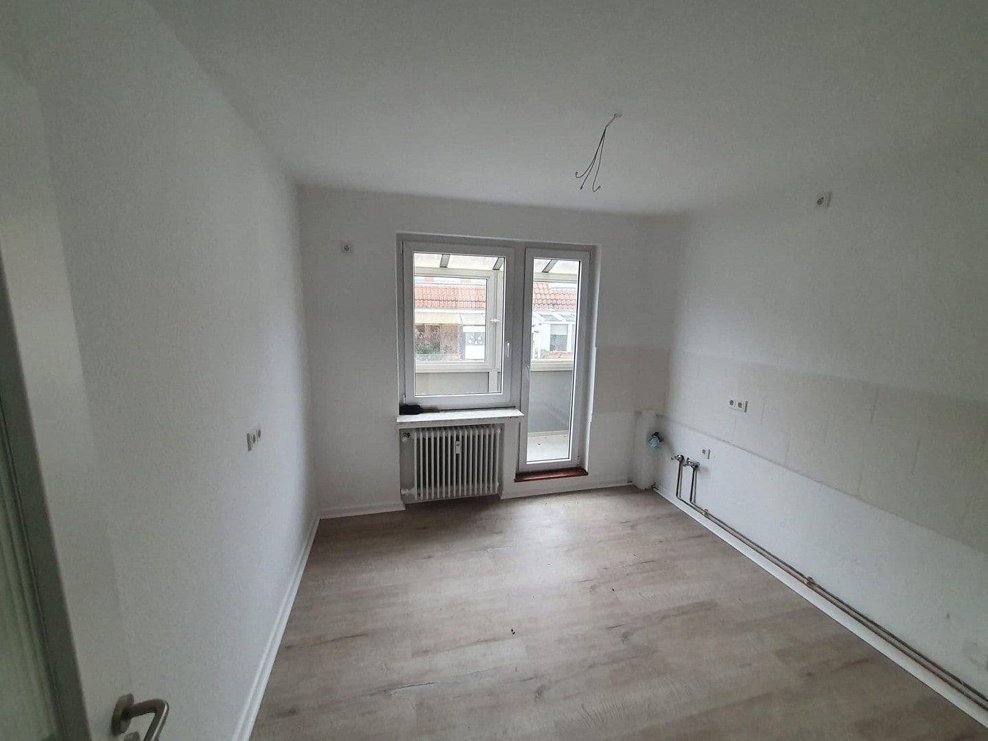 Prenájom bytu 3-izbový 71 m², Lübecker Str. 32, Bremen, Brémy Prenájom bytu 3-izbový 71 m², Lübecker Str. 32, Bremen, Brémy