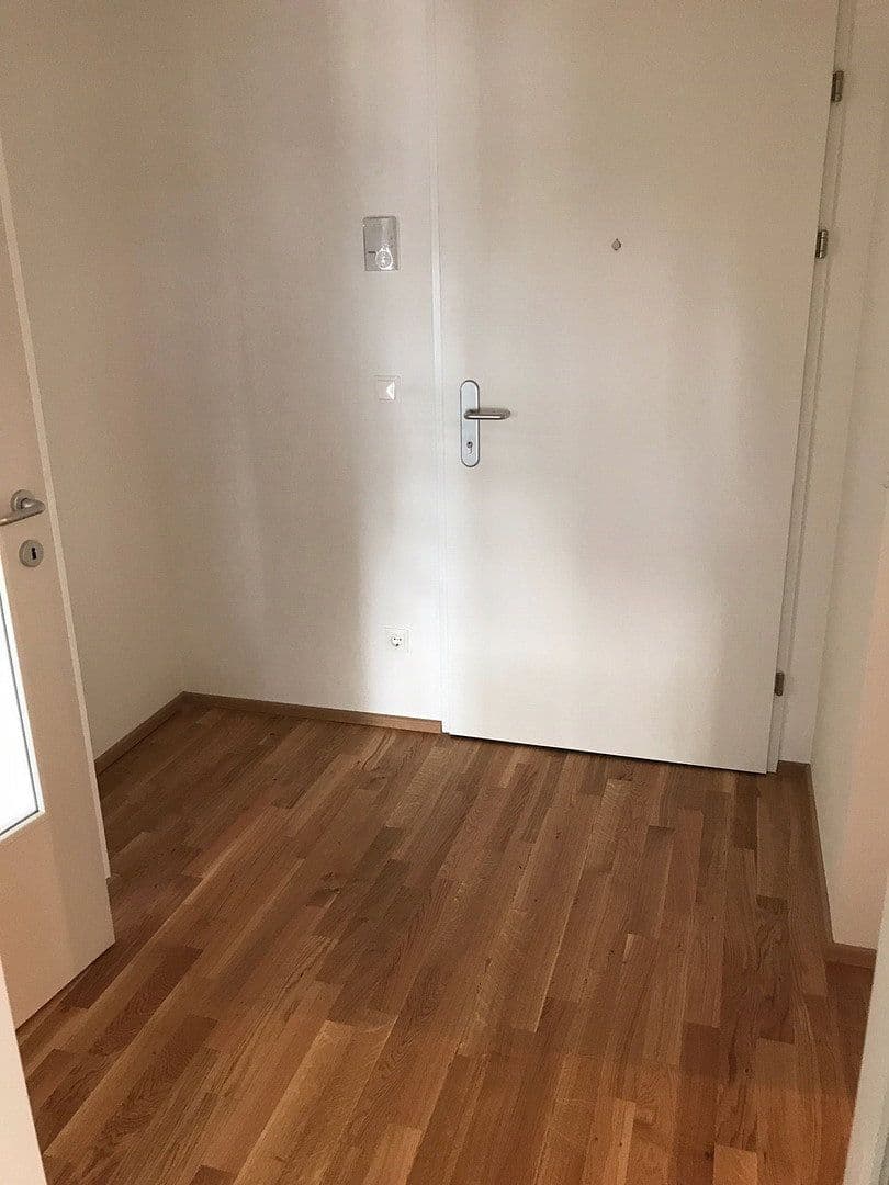 Prenájom bytu 2-izbový 52 m², Wien, Viedeň Prenájom bytu 2-izbový 52 m², Wien, Viedeň