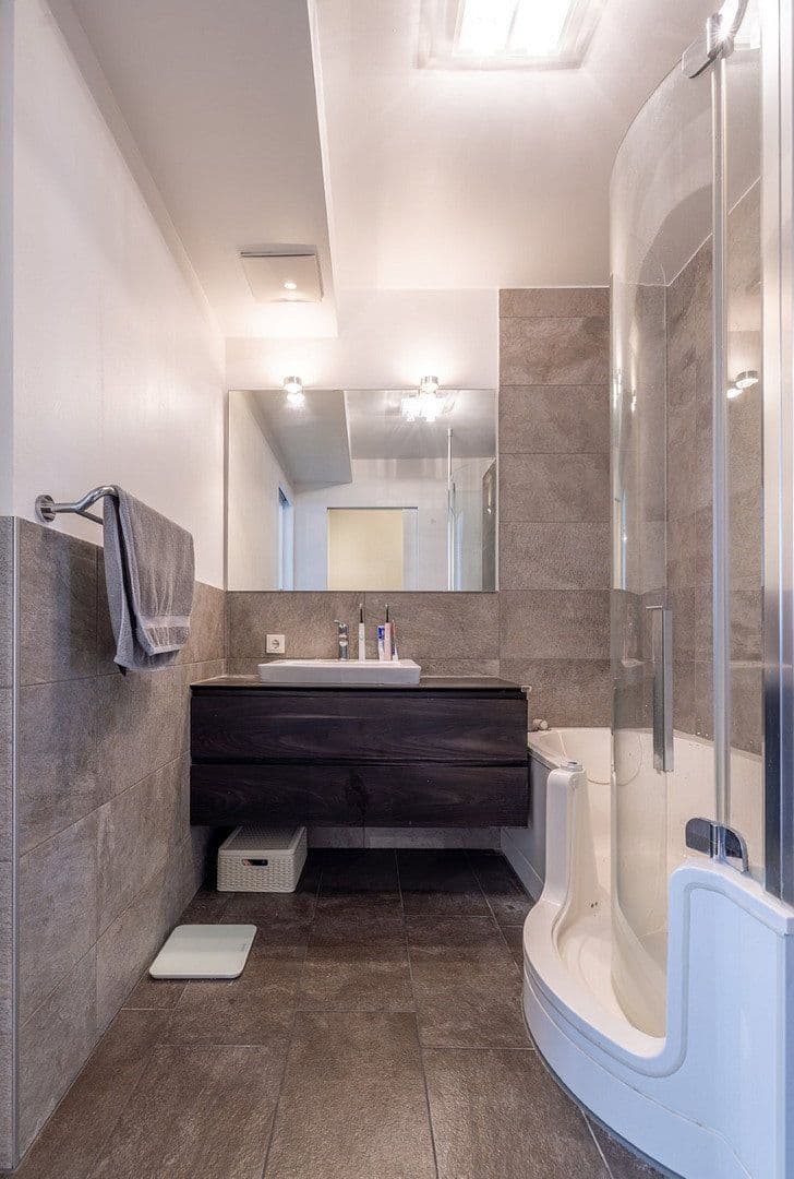 Predaj bytu 2-izbový 58 m², Kufstein, Tirolsko Predaj bytu 2-izbový 58 m², Kufstein, Tirolsko