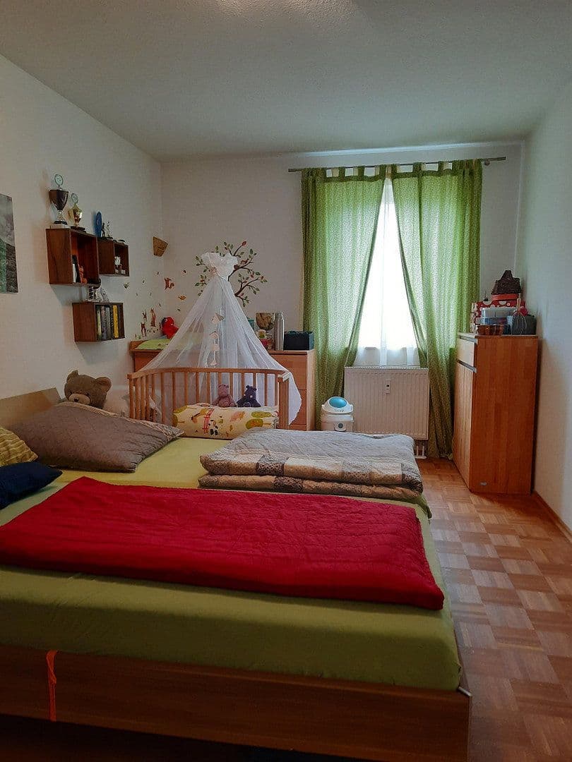 Predaj bytu 3-izbový 80 m², Raiffeisenstr. 17a, Bad Abbach, Bavorsko Predaj bytu 3-izbový 80 m², Raiffeisenstr. 17a, Bad Abbach, Bavorsko