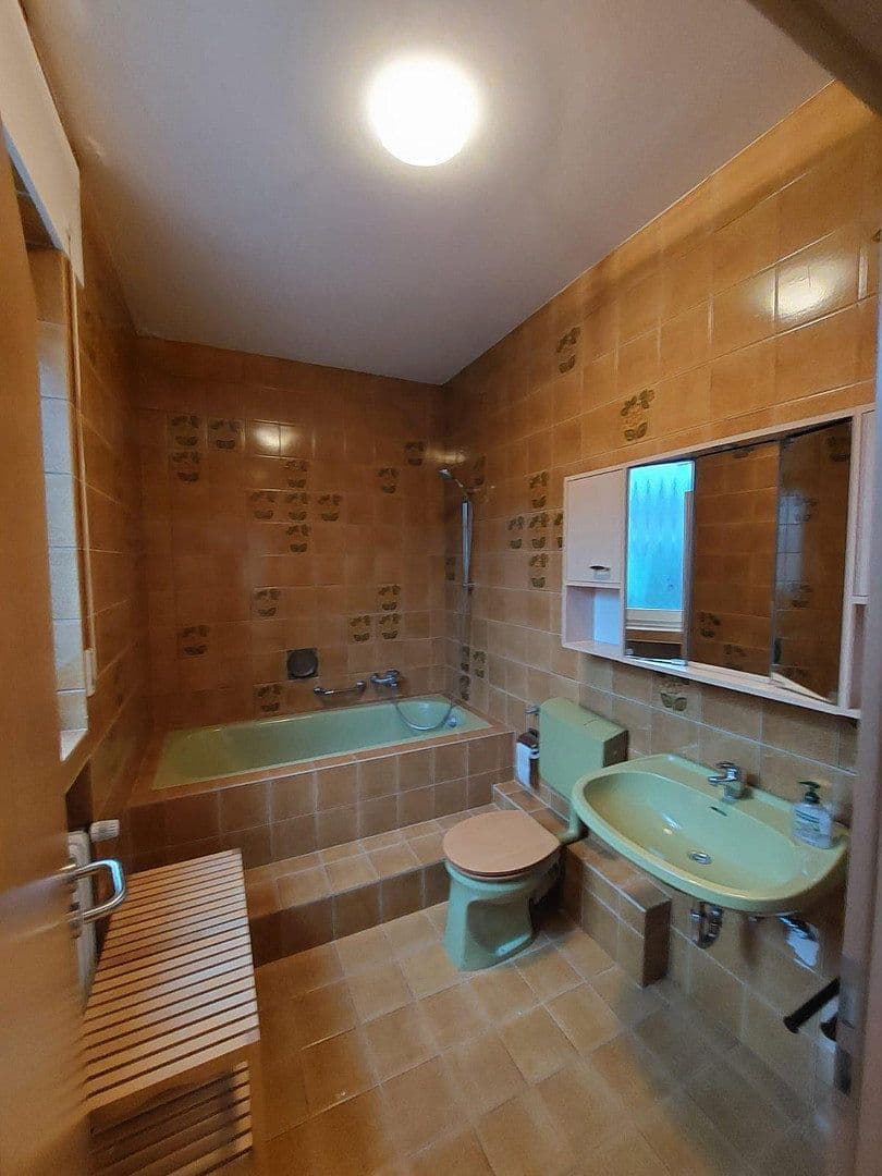 Prenájom bytu 2-izbový 47 m², Overath, Severné Porýnie - Westfálsko Prenájom bytu 2-izbový 47 m², Overath, Severné Porýnie - Westfálsko