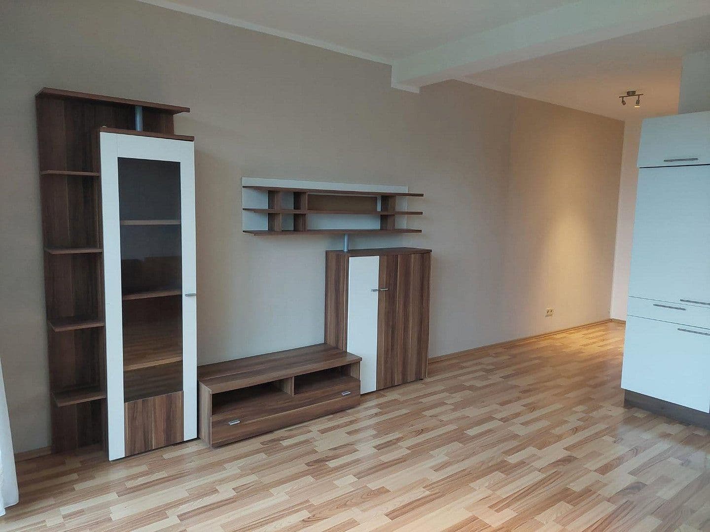 Prenájom bytu 2-izbový 47 m², Overath, Severné Porýnie - Westfálsko Prenájom bytu 2-izbový 47 m², Overath, Severné Porýnie - Westfálsko