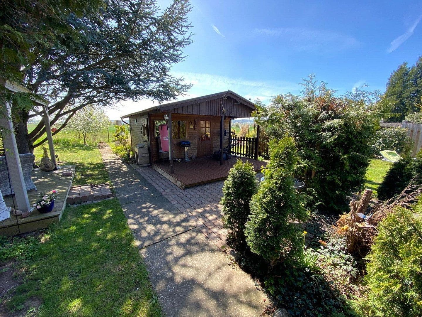 Predaj domu 120 m², pozemek 1.217 m², Siedlerkamp 6, Gronau, Dolné Sasko Predaj domu 120 m², pozemek 1.217 m², Siedlerkamp 6, Gronau, Dolné Sasko