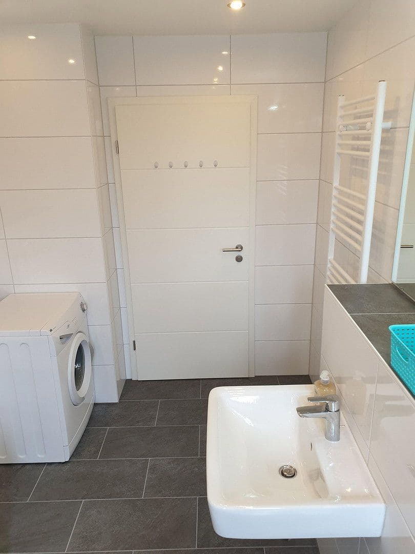 Predaj domu 461 m², pozemek 649 m², Saarbrücken, Sársko Predaj domu 461 m², pozemek 649 m², Saarbrücken, Sársko