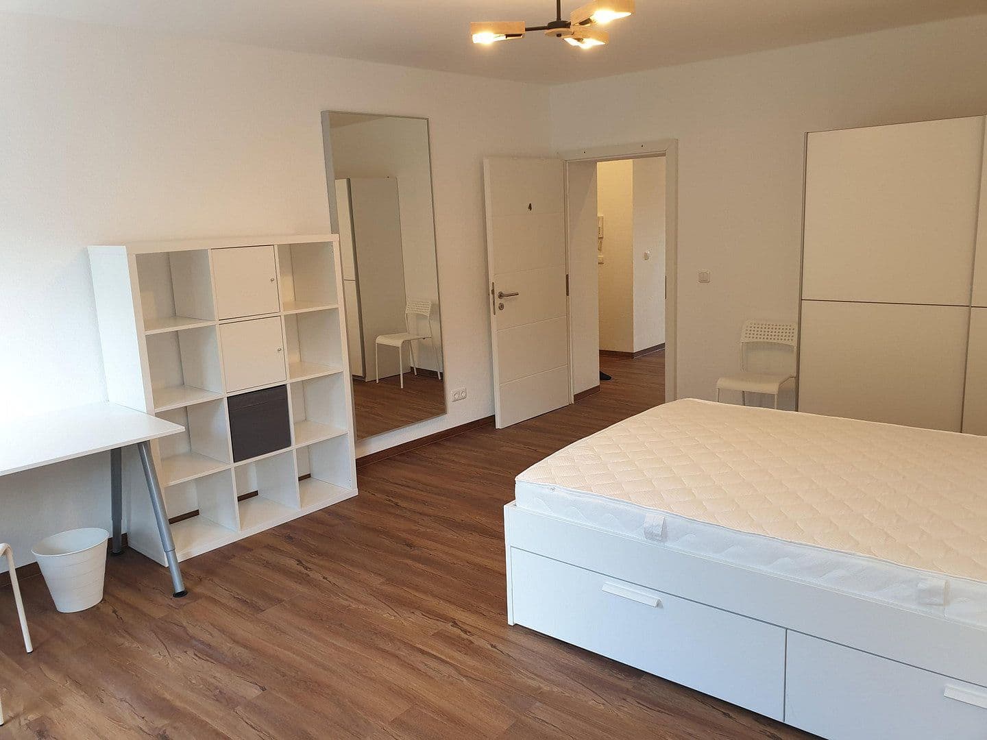 Predaj domu 461 m², pozemek 649 m², Saarbrücken, Sársko Predaj domu 461 m², pozemek 649 m², Saarbrücken, Sársko