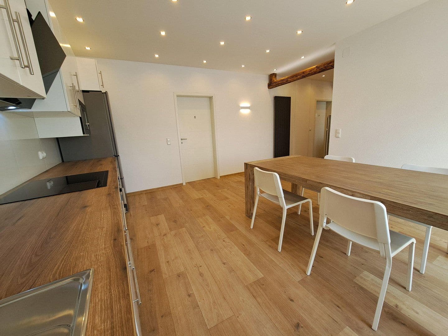 Predaj domu 461 m², pozemek 649 m², Saarbrücken, Sársko Predaj domu 461 m², pozemek 649 m², Saarbrücken, Sársko
