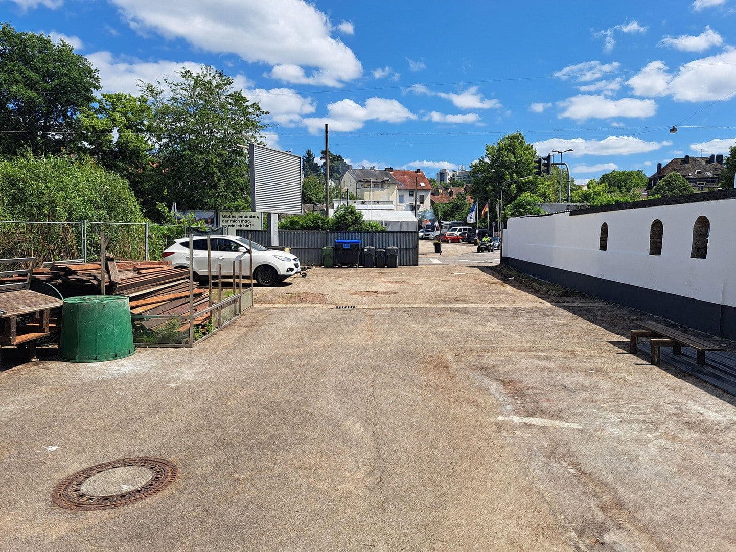 Predaj domu 461 m², pozemek 649 m², Saarbrücken, Sársko Predaj domu 461 m², pozemek 649 m², Saarbrücken, Sársko