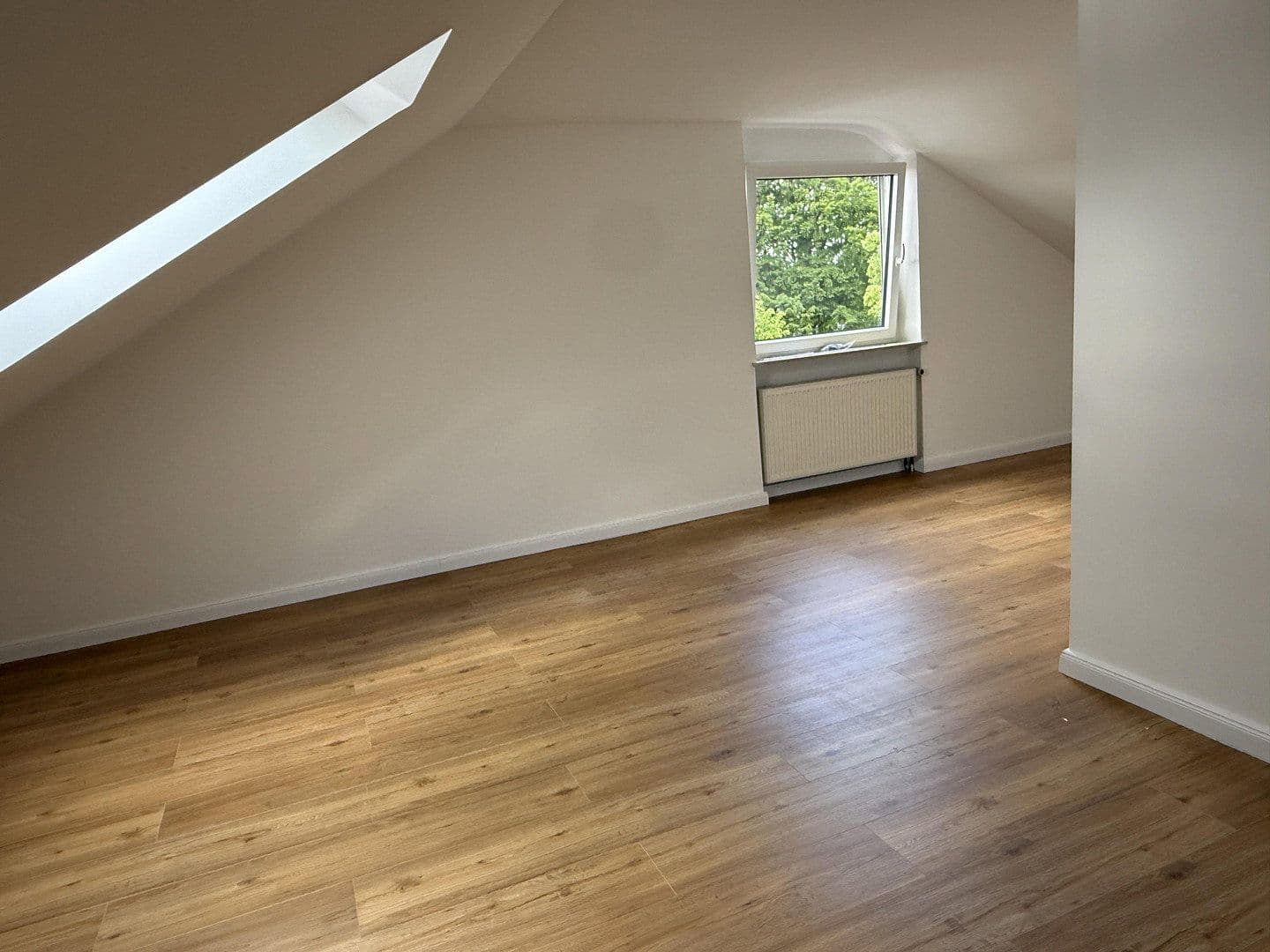 Prenájom domu 115 m², pozemek 450 m², Norderstedt, Šlezvicko-Holštajnsko Prenájom domu 115 m², pozemek 450 m², Norderstedt, Šlezvicko-Holštajnsko