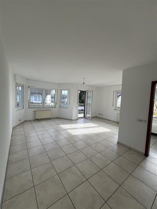 Prenájom bytu 2-izbový 73 m², Rösrath, Severné Porýnie - Westfálsko Prenájom bytu 2-izbový 73 m², Rösrath, Severné Porýnie - Westfálsko