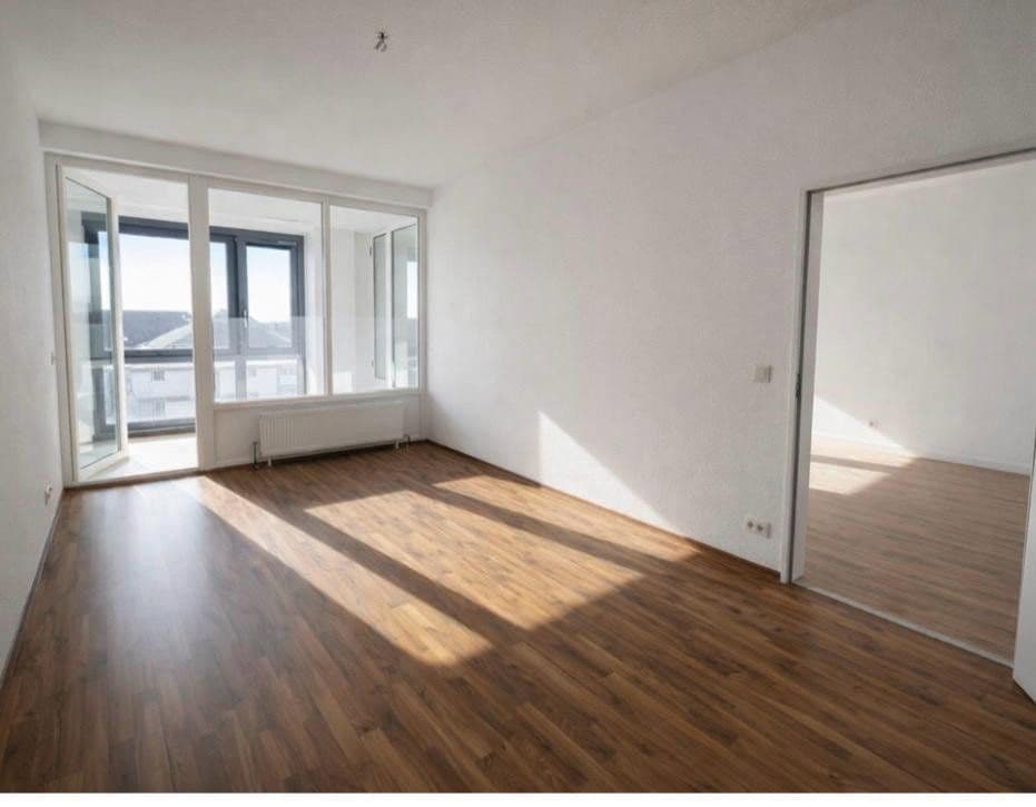 Prenájom bytu 2-izbový 63 m², Halberstädter Str. 118, Magdeburg, Sasko-Anhaltsko Prenájom bytu 2-izbový 63 m², Halberstädter Str. 118, Magdeburg, Sasko-Anhaltsko