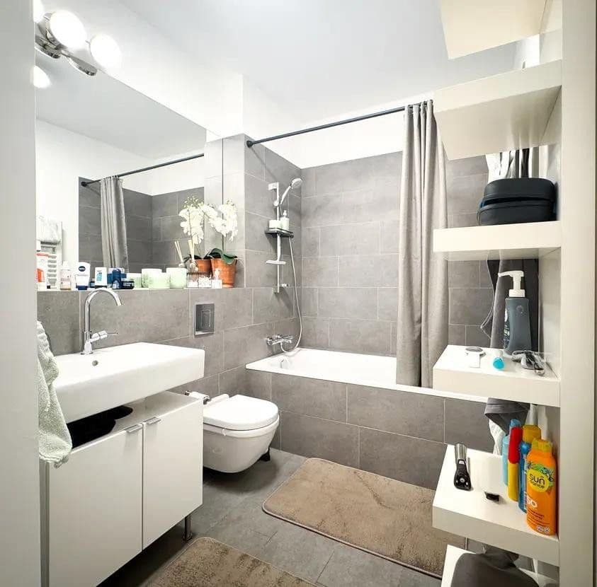 Prenájom bytu 2-izbový 56 m², Berlin, Berlín Prenájom bytu 2-izbový 56 m², Berlin, Berlín