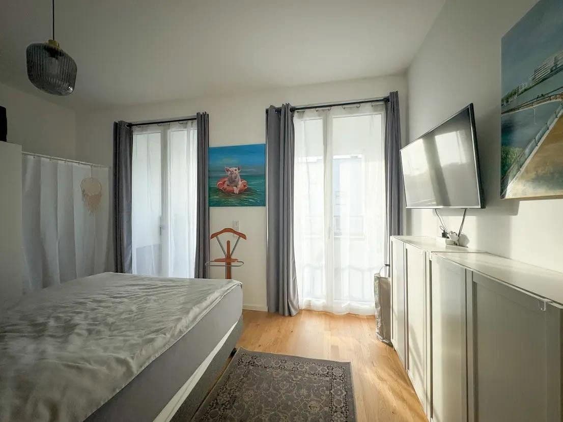 Prenájom bytu 2-izbový 56 m², Berlin, Berlín Prenájom bytu 2-izbový 56 m², Berlin, Berlín