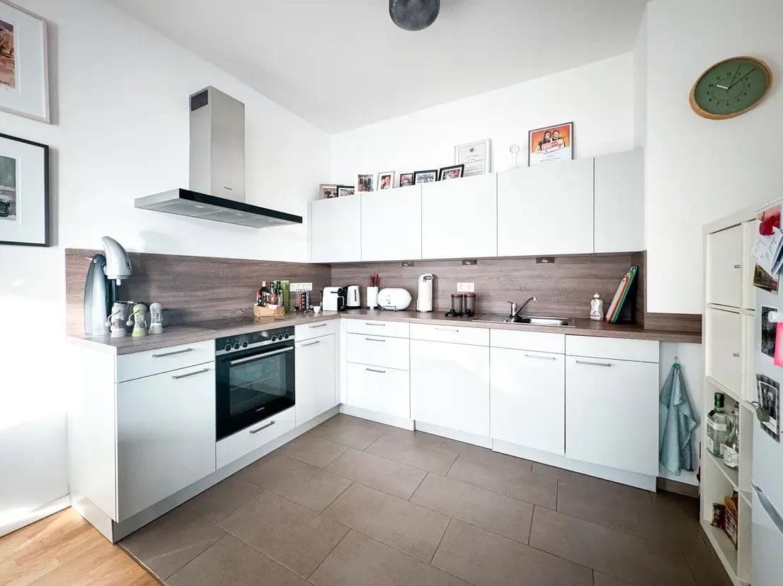 Prenájom bytu 2-izbový 56 m², Berlin, Berlín Prenájom bytu 2-izbový 56 m², Berlin, Berlín