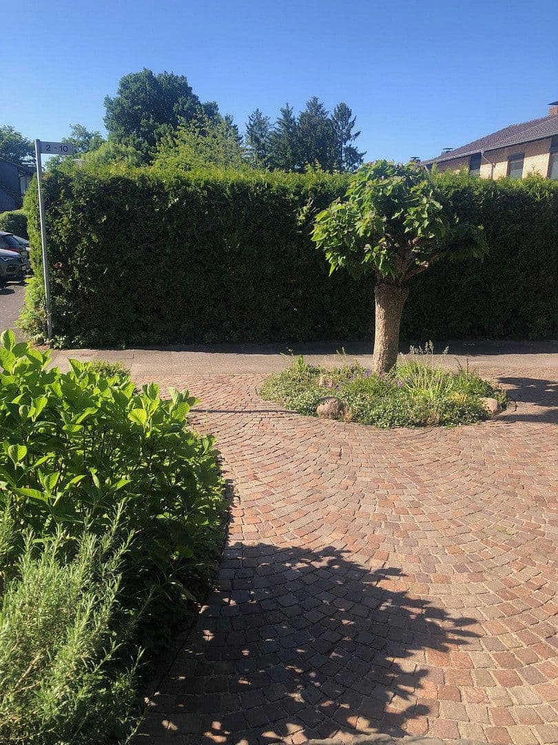 Predaj domu 110 m², pozemek 254 m², Leverkusen, Severné Porýnie - Westfálsko Predaj domu 110 m², pozemek 254 m², Leverkusen, Severné Porýnie - Westfálsko