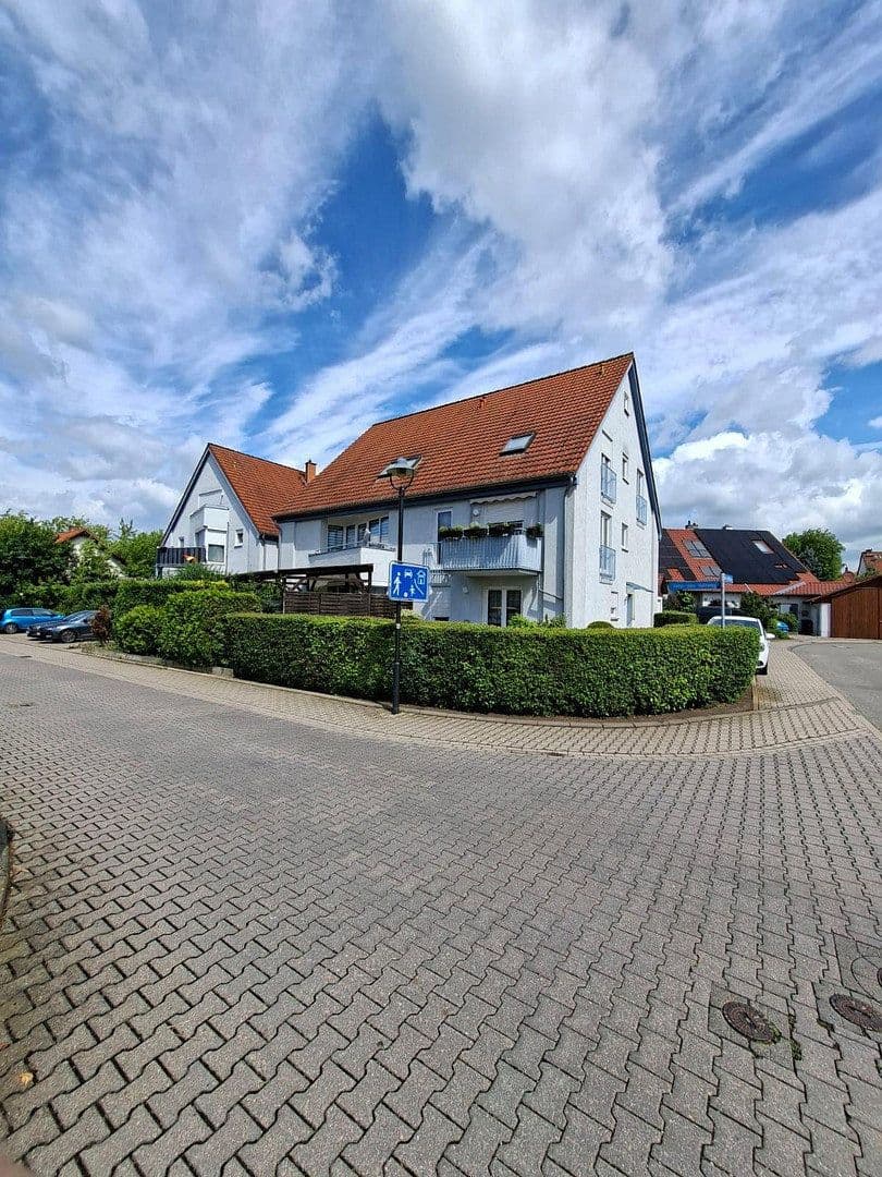 Predaj bytu 6-izbový 149 m², Unter dem Holzweg 8, Grammetal, Durínsko Predaj bytu 6-izbový 149 m², Unter dem Holzweg 8, Grammetal, Durínsko