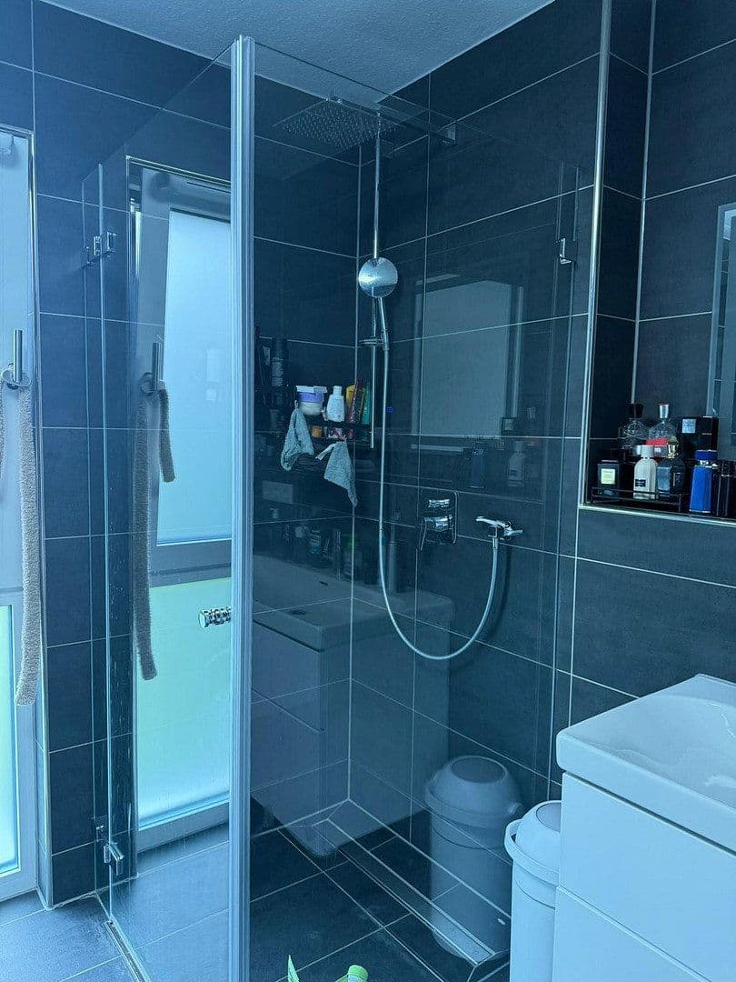 Prenájom bytu 3-izbový 97 m², Stein, Bavorsko Prenájom bytu 3-izbový 97 m², Stein, Bavorsko