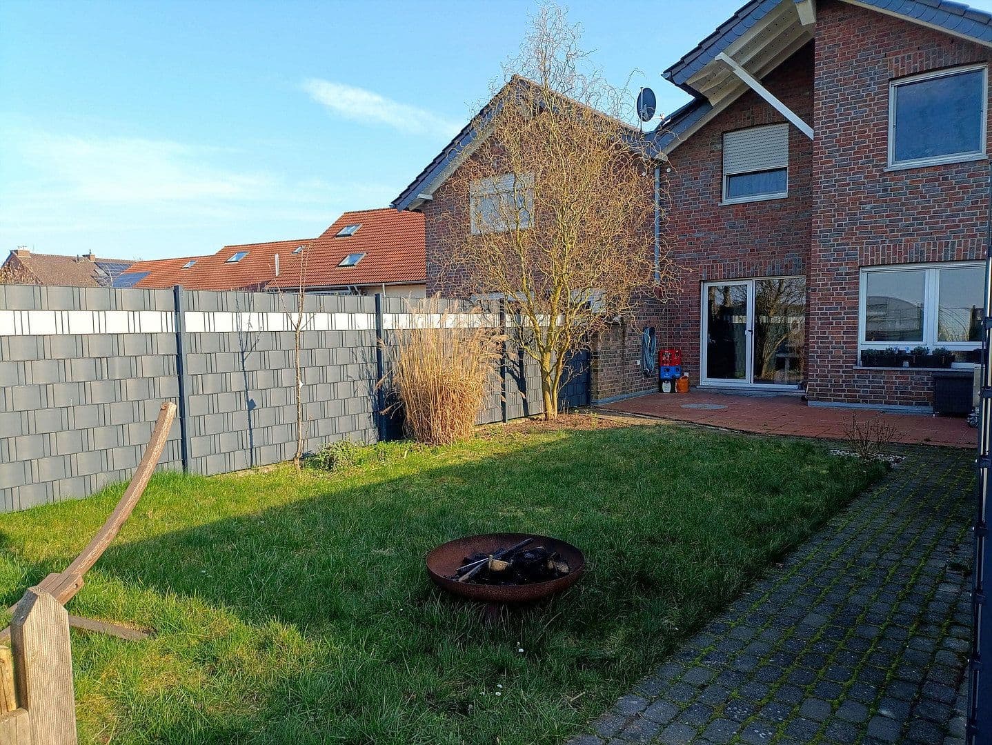 Prenájom domu 104 m², pozemek 224 m², Geilenkirchen, Severné Porýnie - Westfálsko Prenájom domu 104 m², pozemek 224 m², Geilenkirchen, Severné Porýnie - Westfálsko