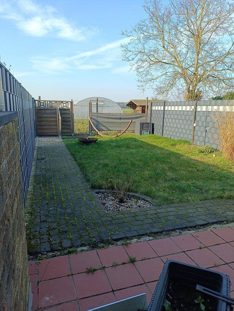 Prenájom domu 104 m², pozemek 224 m², Geilenkirchen, Severné Porýnie - Westfálsko Prenájom domu 104 m², pozemek 224 m², Geilenkirchen, Severné Porýnie - Westfálsko
