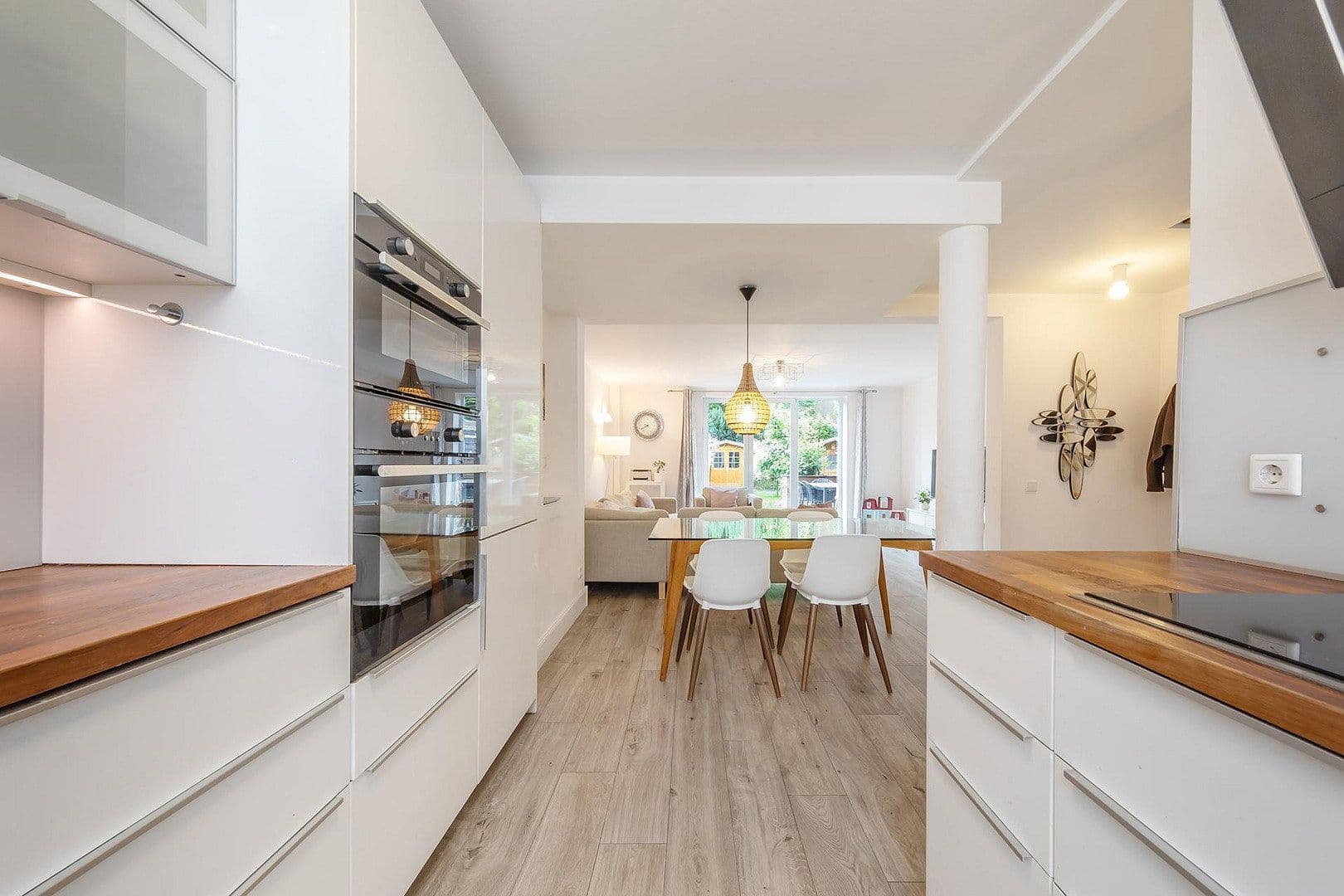 Predaj domu 89 m², pozemek 344 m², Hamburg, Hamburg Predaj domu 89 m², pozemek 344 m², Hamburg, Hamburg