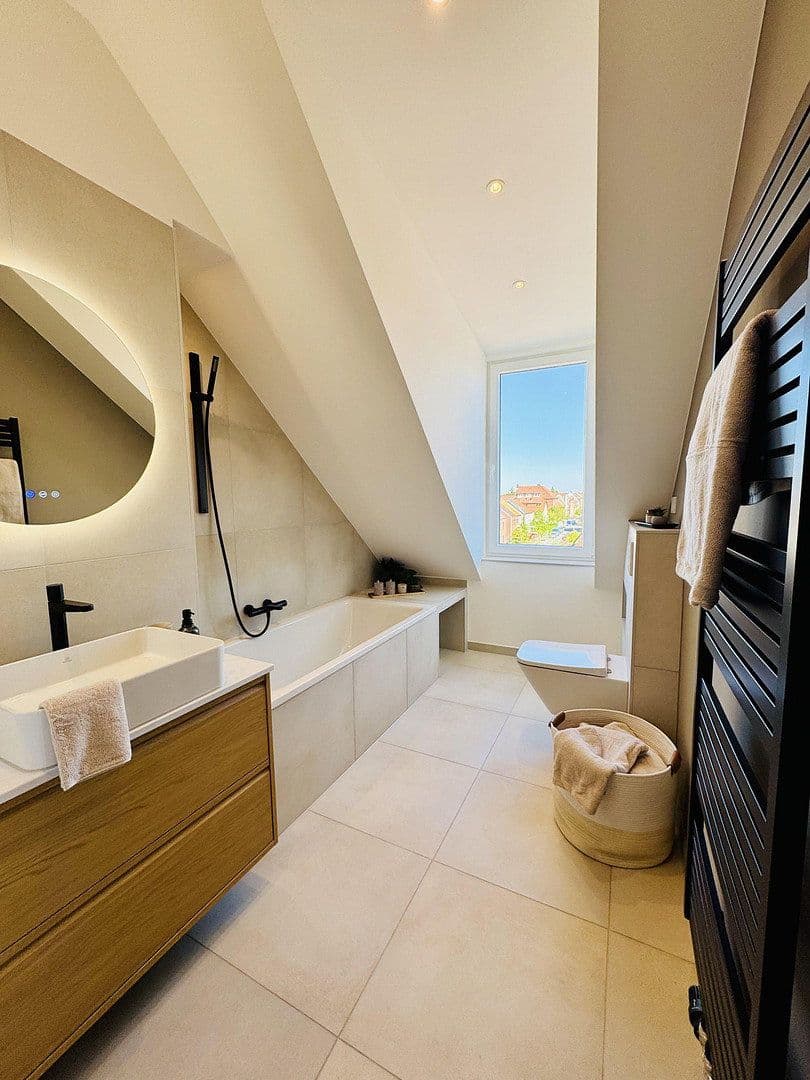 Predaj bytu 2-izbový 60 m², Lüneburg, Dolné Sasko Predaj bytu 2-izbový 60 m², Lüneburg, Dolné Sasko