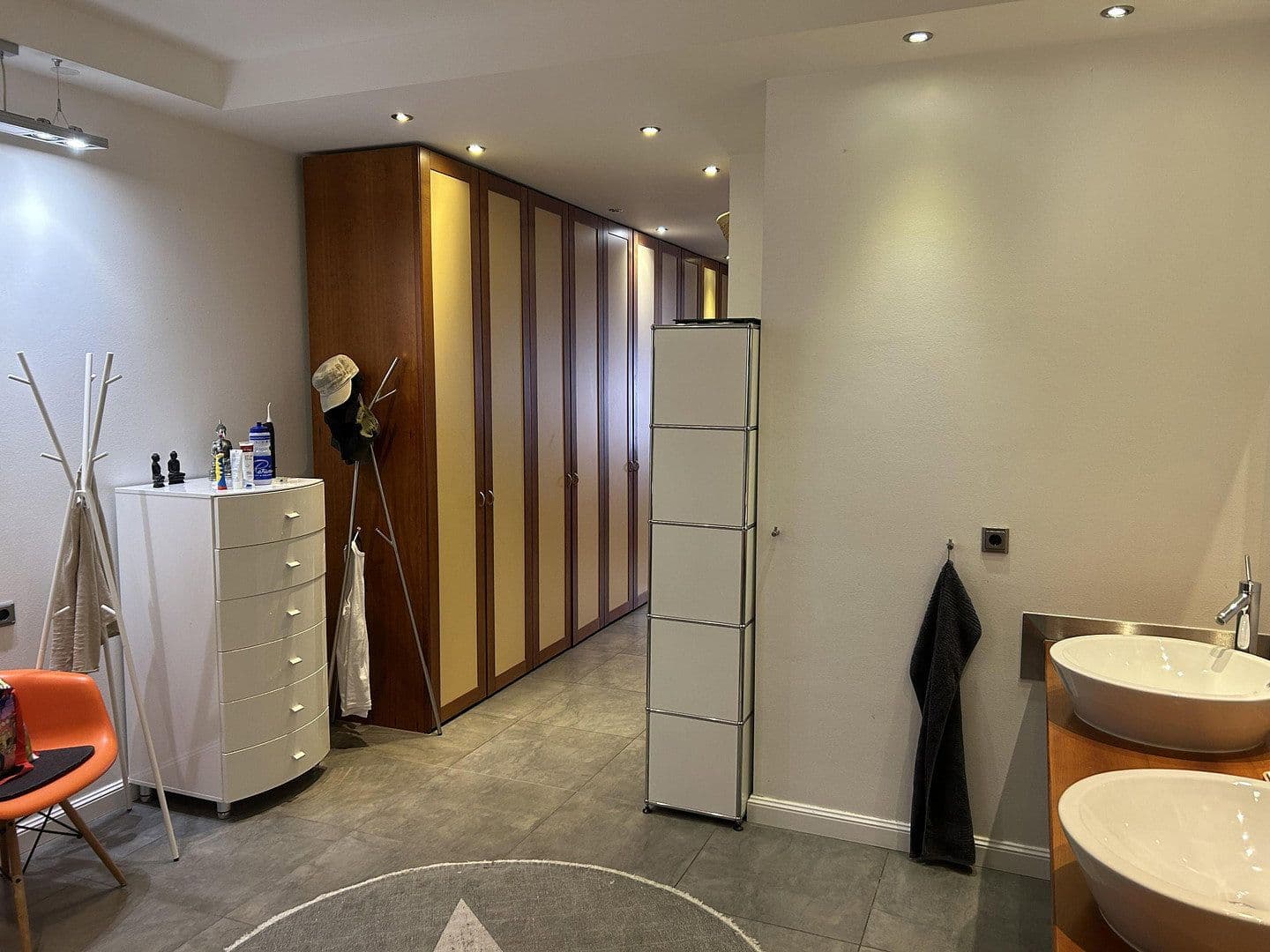 Predaj domu 644 m², pozemek 754 m², Gustav Heinemann Str 3, Korschenbroich, Severné Porýnie - Westfálsko Predaj domu 644 m², pozemek 754 m², Gustav Heinemann Str 3, Korschenbroich, Severné Porýnie - Westfálsko