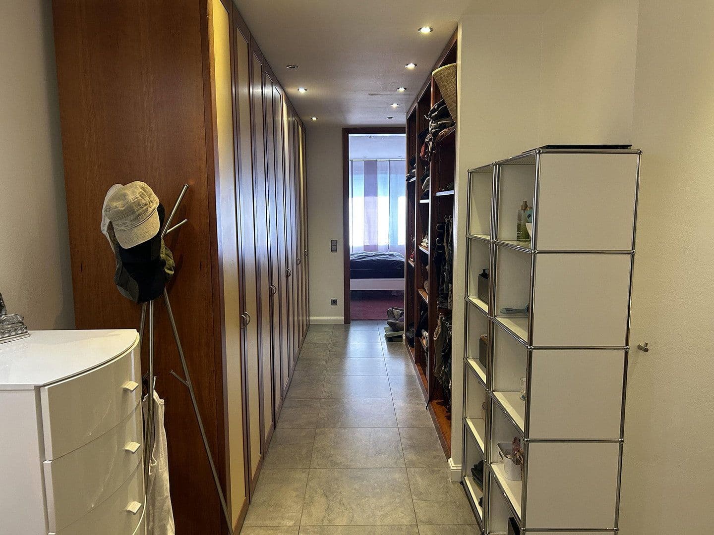 Predaj domu 644 m², pozemek 754 m², Gustav Heinemann Str 3, Korschenbroich, Severné Porýnie - Westfálsko Predaj domu 644 m², pozemek 754 m², Gustav Heinemann Str 3, Korschenbroich, Severné Porýnie - Westfálsko