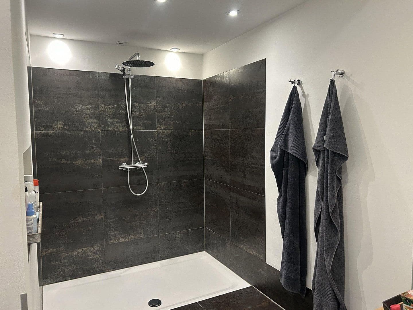 Predaj domu 644 m², pozemek 754 m², Gustav Heinemann Str 3, Korschenbroich, Severné Porýnie - Westfálsko Predaj domu 644 m², pozemek 754 m², Gustav Heinemann Str 3, Korschenbroich, Severné Porýnie - Westfálsko