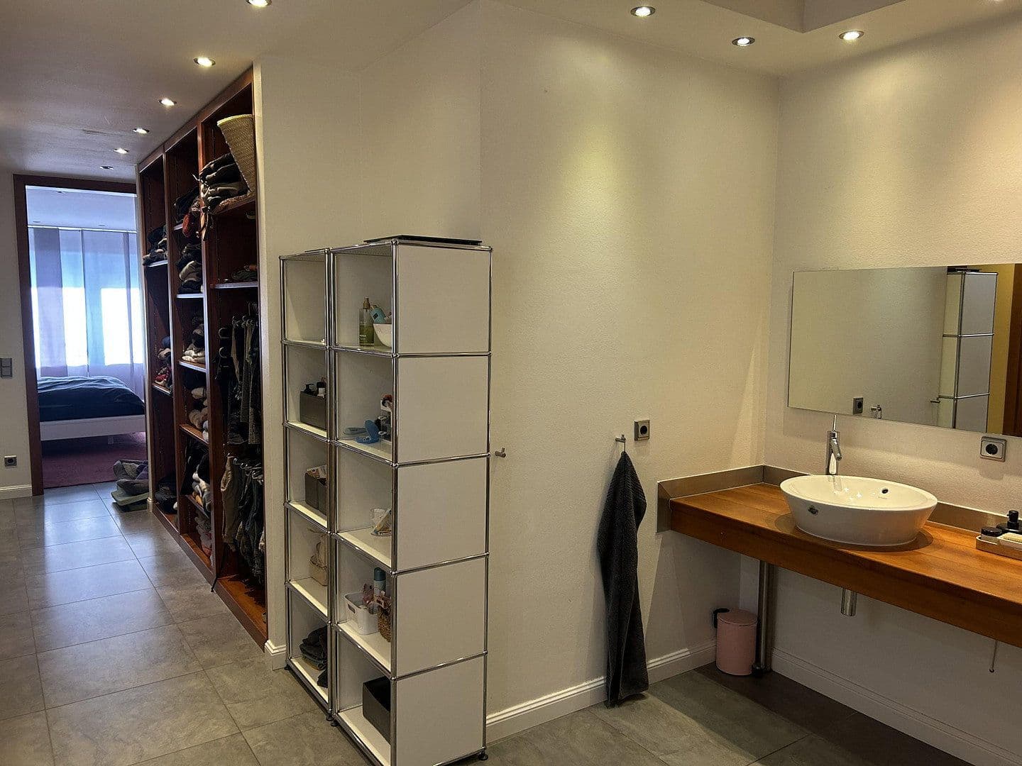 Predaj domu 644 m², pozemek 754 m², Gustav Heinemann Str 3, Korschenbroich, Severné Porýnie - Westfálsko Predaj domu 644 m², pozemek 754 m², Gustav Heinemann Str 3, Korschenbroich, Severné Porýnie - Westfálsko